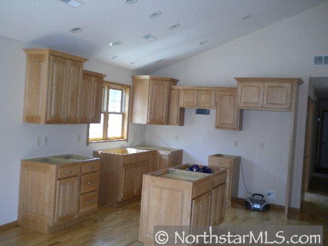 85 College Road Winona, MN 55987 - Photo 3 of 9 Gallery Image 3