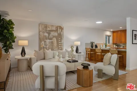 $2,790,000 | 1226 Chelsea Avenue, Santa Monica, CA 90404