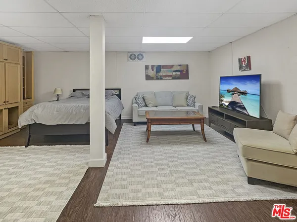 $2,598,000 | 1226 Chelsea Avenue, Santa Monica, CA 90404