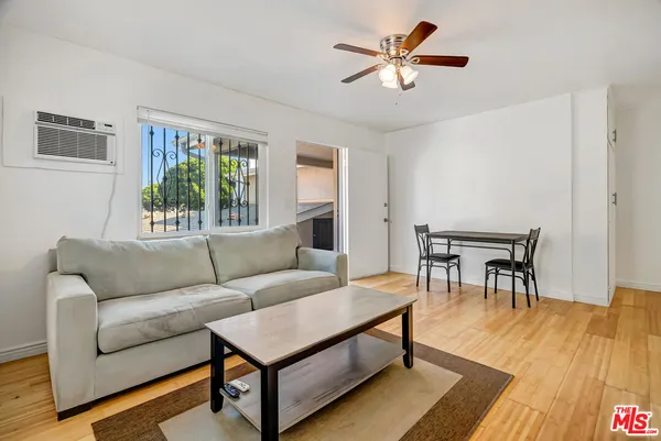 $2,598,000 | 1226 Chelsea Avenue, Santa Monica, CA 90404