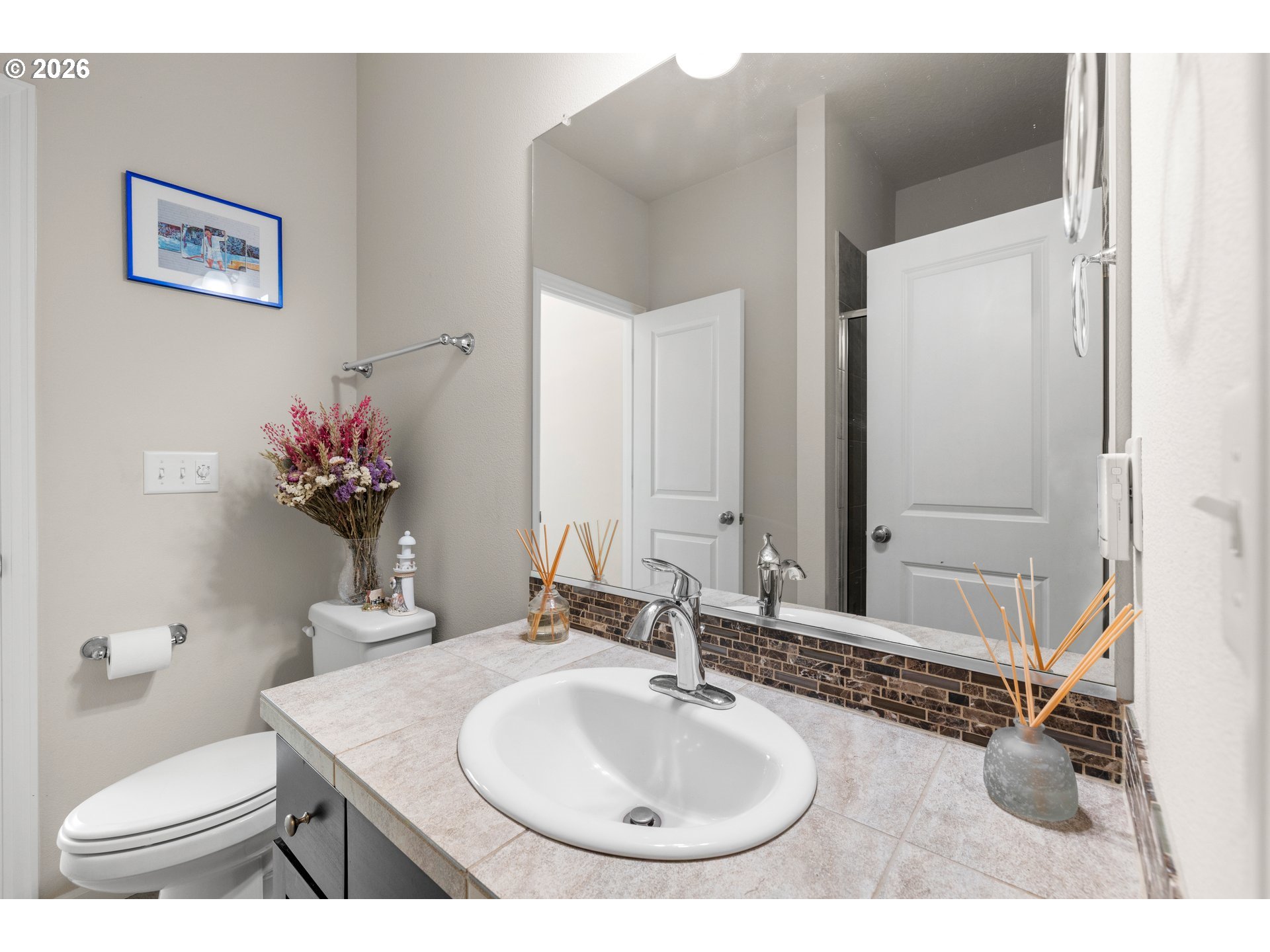 17256 Southeast Biscayne Street Damascus, OR 97089 - Photo 17 of 46 Bathroom