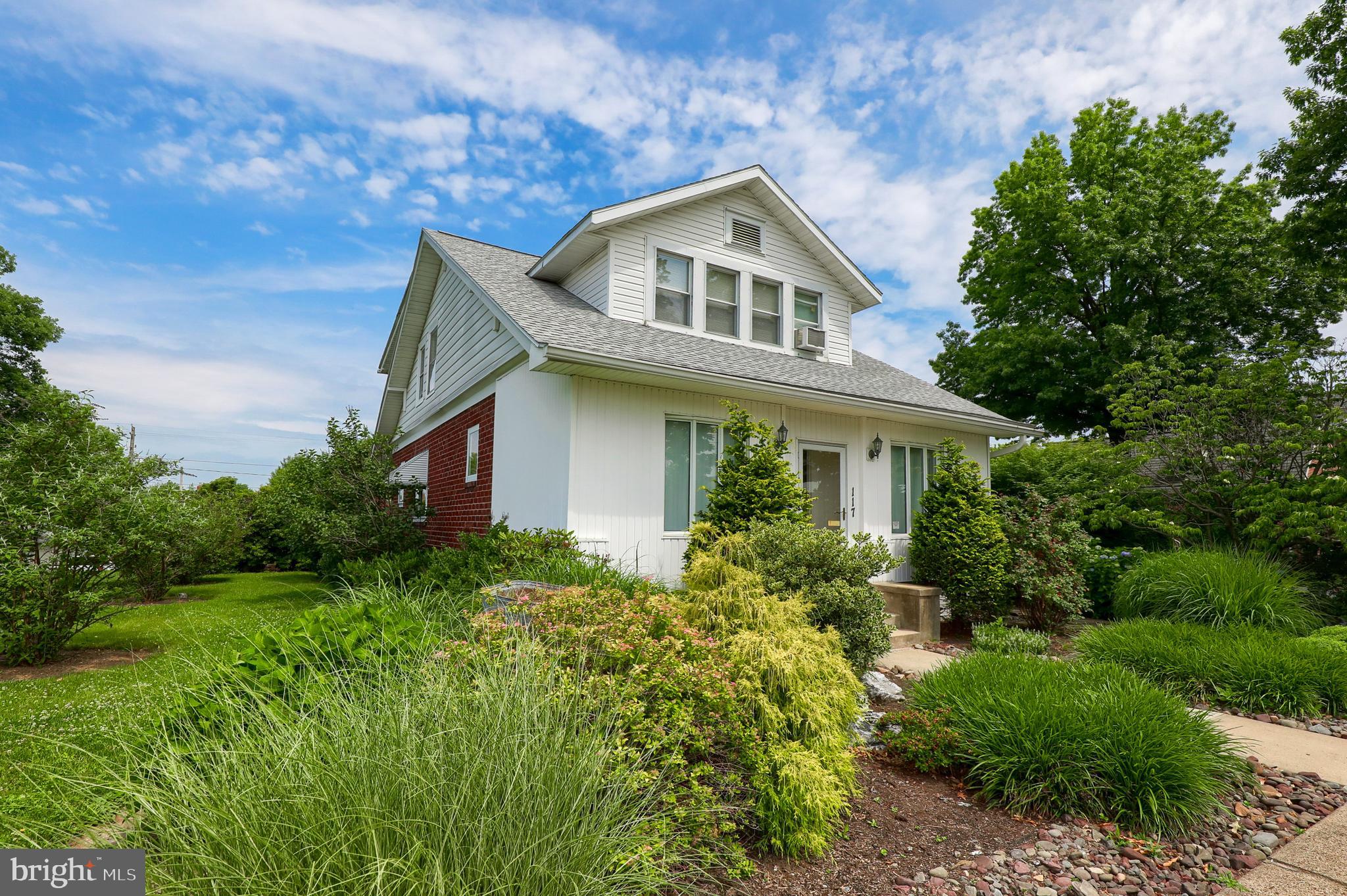 117 East Lancaster Avenue Reading, PA 19607 - Photo 4 of 46 Gallery Image 4
