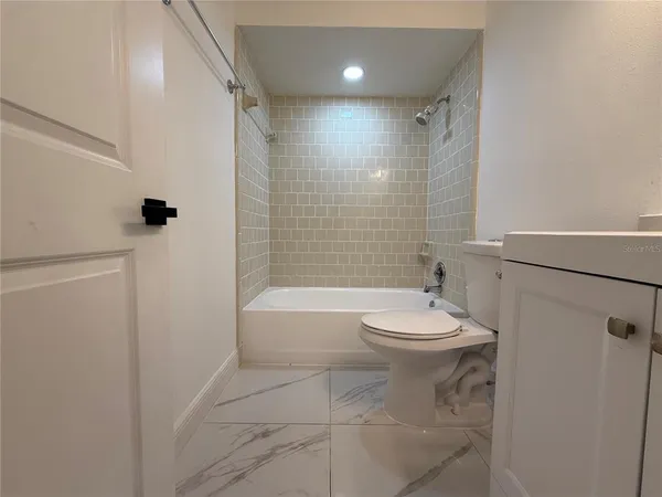 $1,850 | 4999 Dover Circle, Orlando, FL 32807