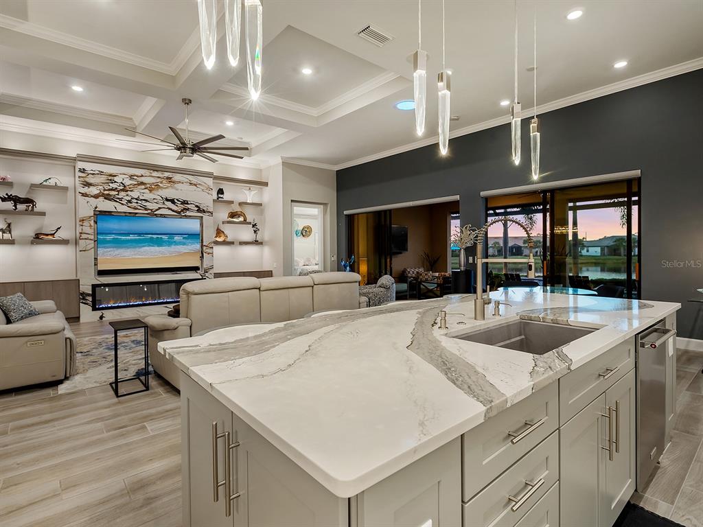 17807 Eastbrook Terrace Lakewood Ranch, FL 34202 - Photo 14 of 92