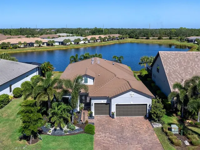 $1,595,000 | 17807 Eastbrook Terrace, Lakewood Ranch, FL 34202