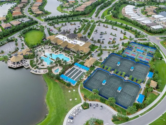 $1,595,000 | 17807 Eastbrook Terrace, Lakewood Ranch, FL 34202