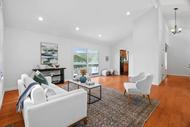 $1,395,000 | 9 Humboldt Court, Pacifica, CA 94044