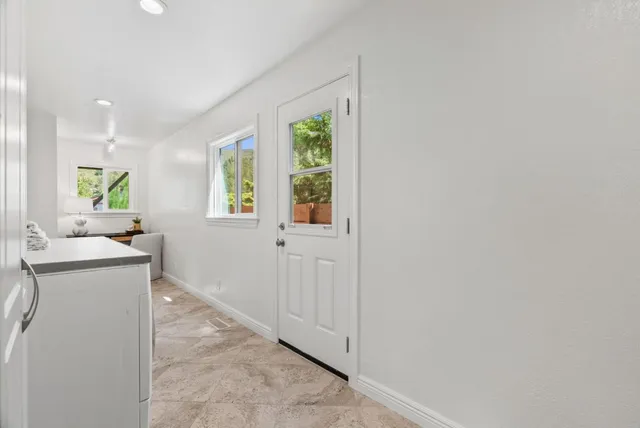 $1,395,000 | 9 Humboldt Court, Pacifica, CA 94044