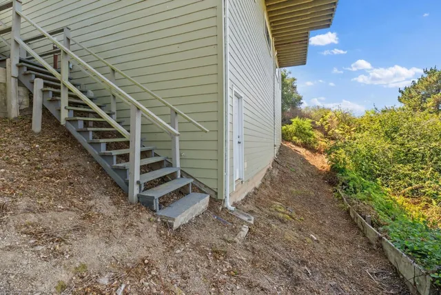 $1,395,000 | 9 Humboldt Court, Pacifica, CA 94044