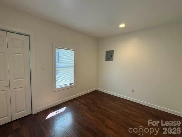 $1,250 | 534 Logan Street, Statesville, NC 28677