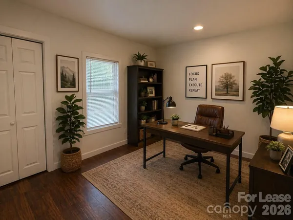 $1,250 | 534 Logan Street, Statesville, NC 28677