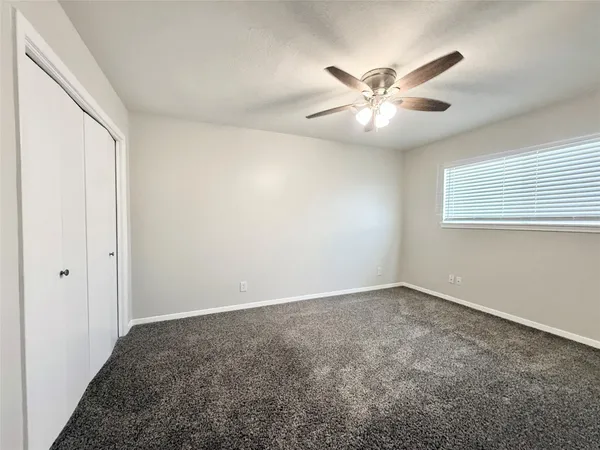 $775 | 201 South Kaysie Street, Unit 3, Angleton, TX 77515