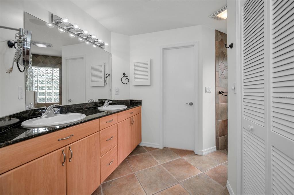 6007 98th Way North St. Petersburg, FL 33708 - Photo 21 of 41