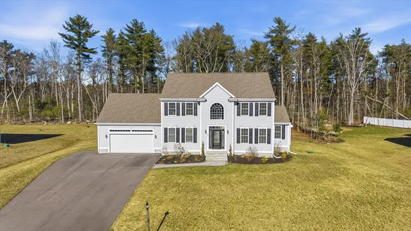$869,999 | 162 Bayberry Road, Raynham, MA 02767