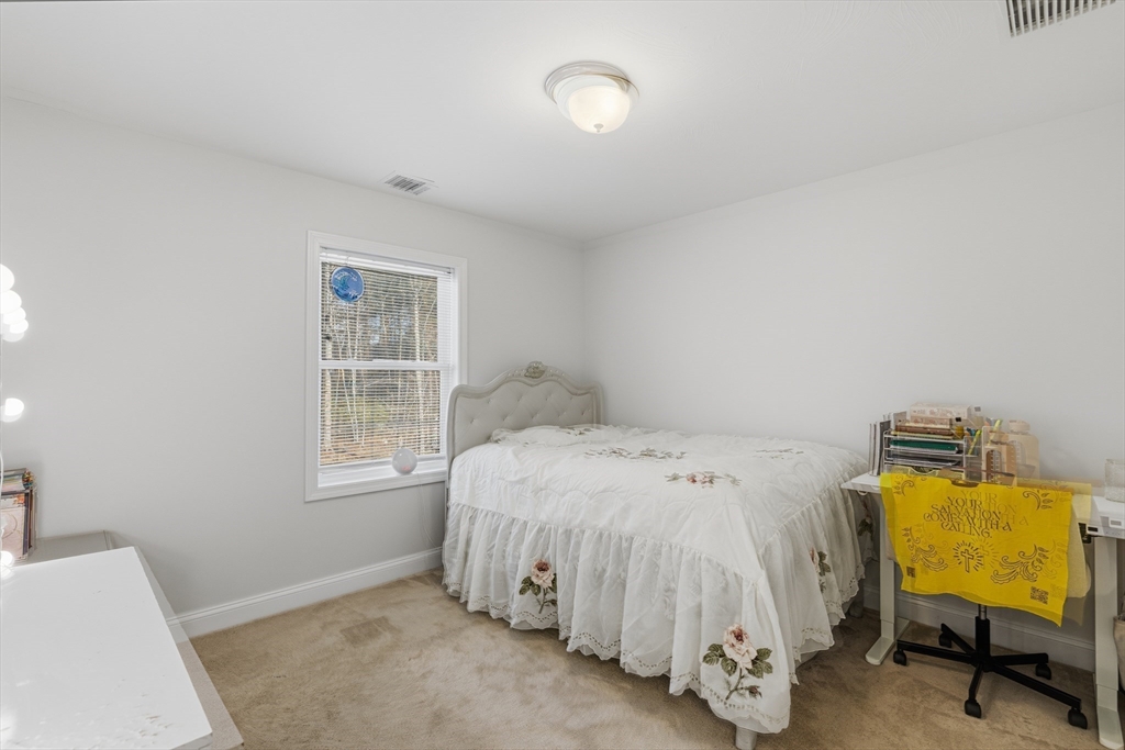 162 Bayberry Road Raynham, MA 02767 - Photo 29 of 41