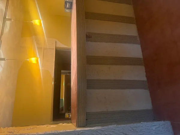 $290,000 | 2553 West 82nd Place, Chicago, IL 60652