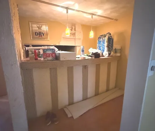 $290,000 | 2553 West 82nd Place, Chicago, IL 60652