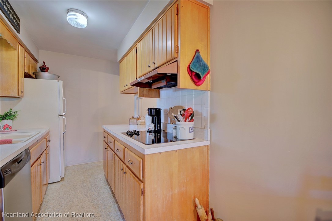 2409 Avalon Road Sebring, FL 33870 - Photo 14 of 37 Gallery Image 14