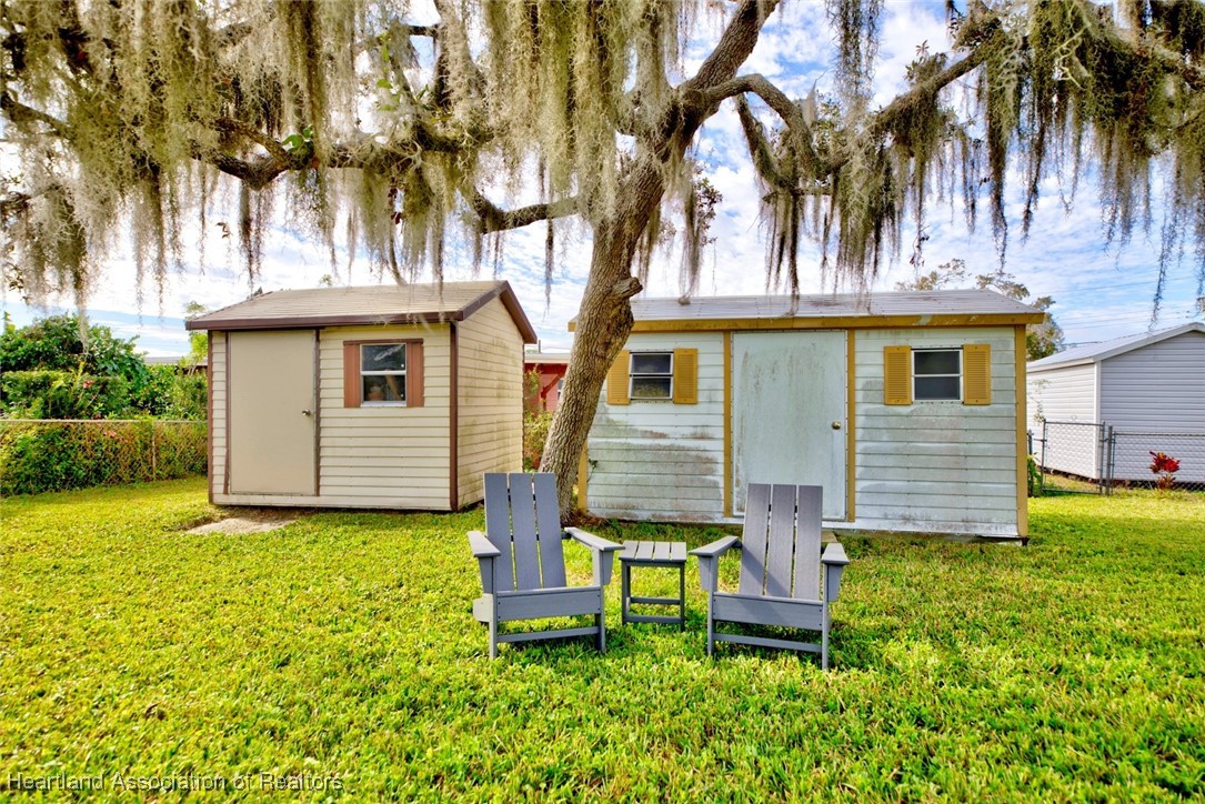 2409 Avalon Road Sebring, FL 33870 - Photo 33 of 37 Gallery Image 33