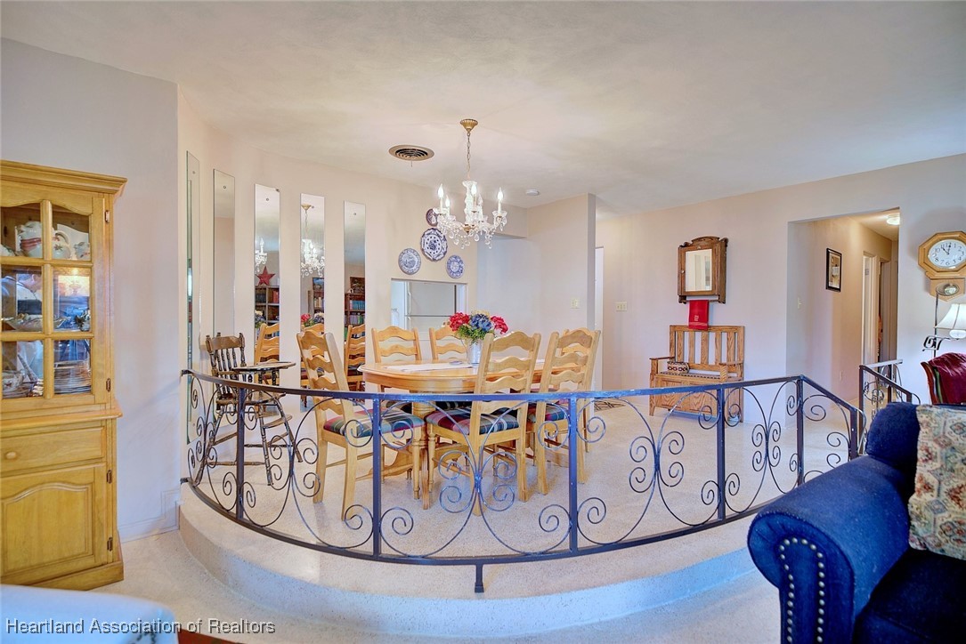 2409 Avalon Road Sebring, FL 33870 - Photo 9 of 37 Gallery Image 9