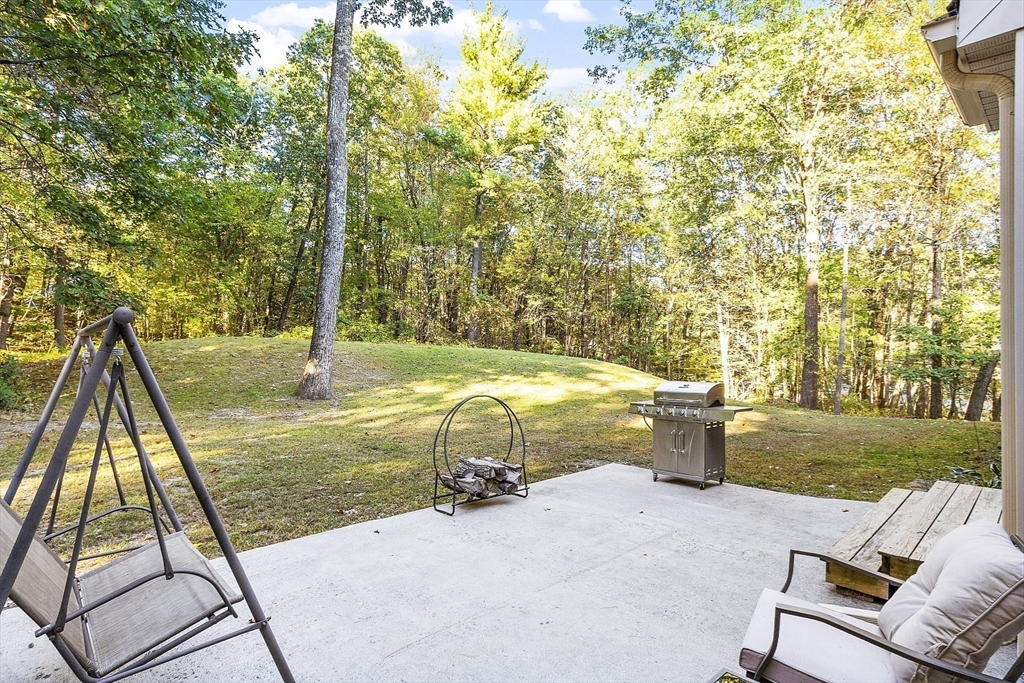 8 Country Road Lunenburg, MA 01462 - Photo 37 of 42