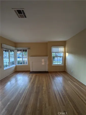 $1,750 | 3326 Locust Street, Riverside, CA 92501