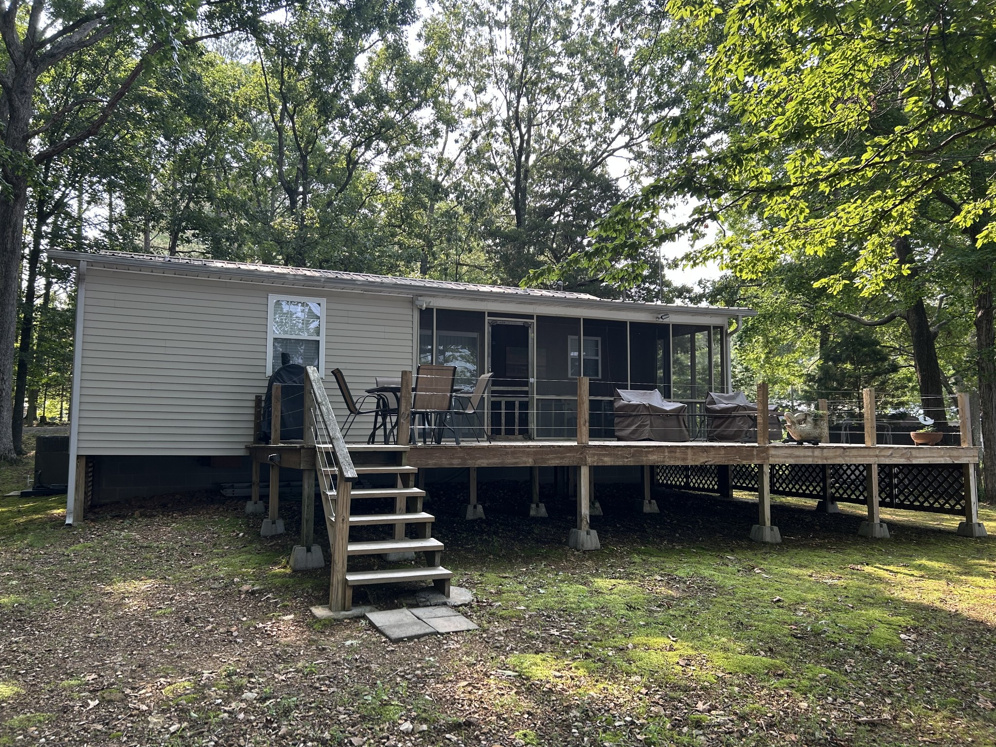 475 Bluff Road Big Sandy, TN 38221 - Photo 4 of 26 Gallery Image 4