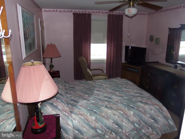 315 Kent Road Springfield, PA 19064 - Photo 7 of 24