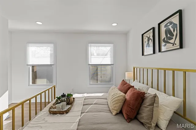 $335,000 | 4258 Swan Avenue, St. Louis, MO 63110