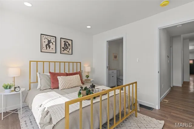 $335,000 | 4258 Swan Avenue, St. Louis, MO 63110