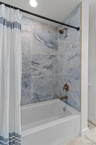 $335,000 | 4258 Swan Avenue, St. Louis, MO 63110