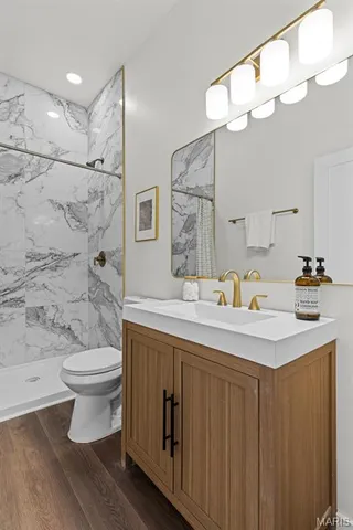 $335,000 | 4258 Swan Avenue, St. Louis, MO 63110