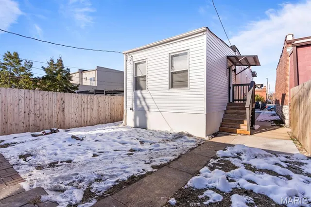 $335,000 | 4258 Swan Avenue, St. Louis, MO 63110