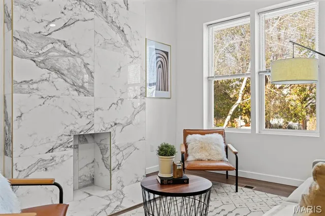 $335,000 | 4258 Swan Avenue, St. Louis, MO 63110