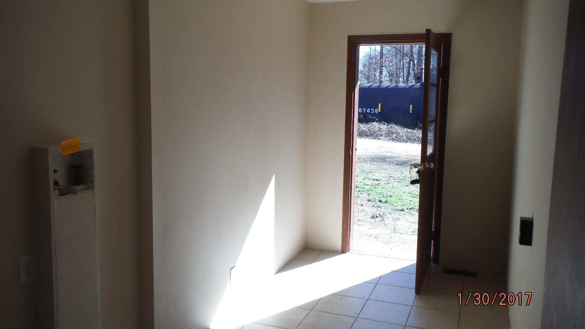8852 Pinewood Road Lyles, TN 37098 - Photo 8 of 14 a view of an entryway