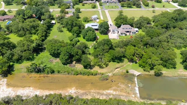 $699,950 | 1001 South Gabriel Drive, Leander, TX 78641