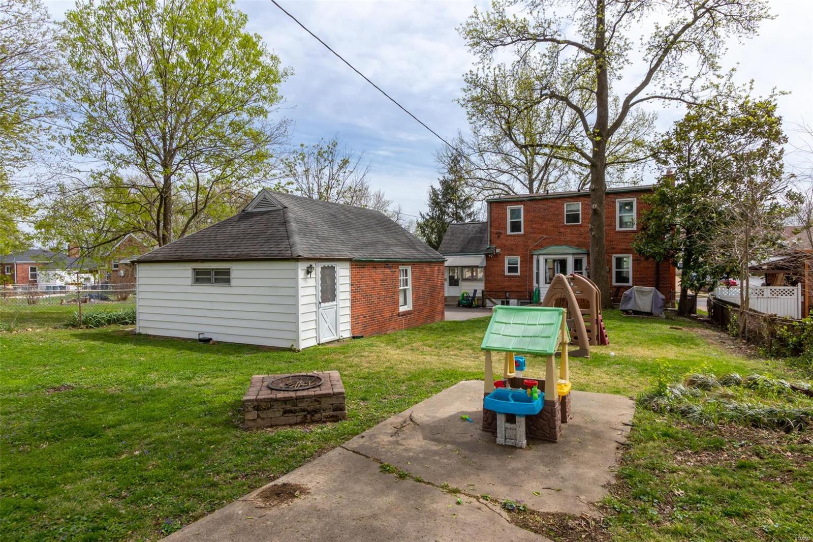 9925 Reavis Road Affton, MO 63123 - Photo 16 of 28 Gallery Image 16