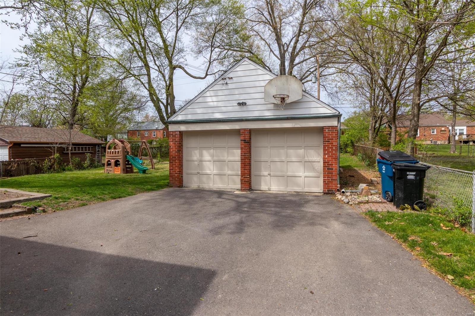 9925 Reavis Road Affton, MO 63123 - Photo 20 of 28 Gallery Image 20