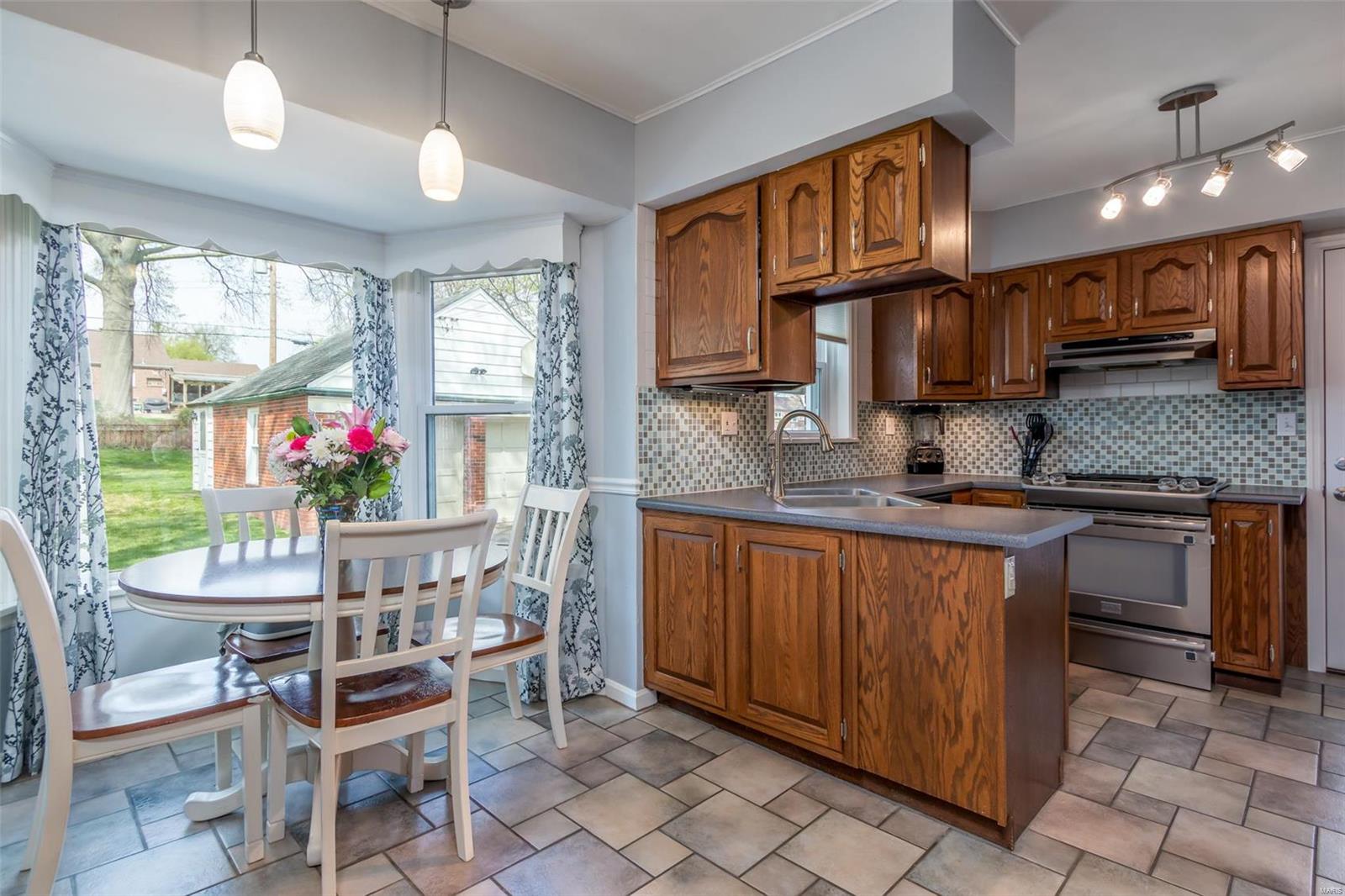 9925 Reavis Road Affton, MO 63123 - Photo 24 of 28 Gallery Image 24