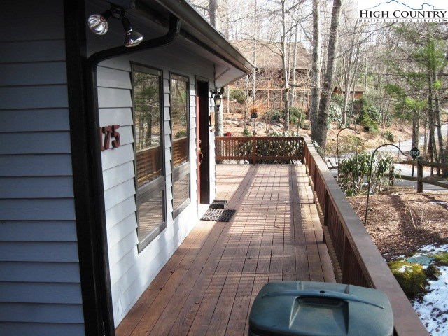175 Longview Road Newland, NC 28657 - Photo 8 of 31 Gallery Image 8