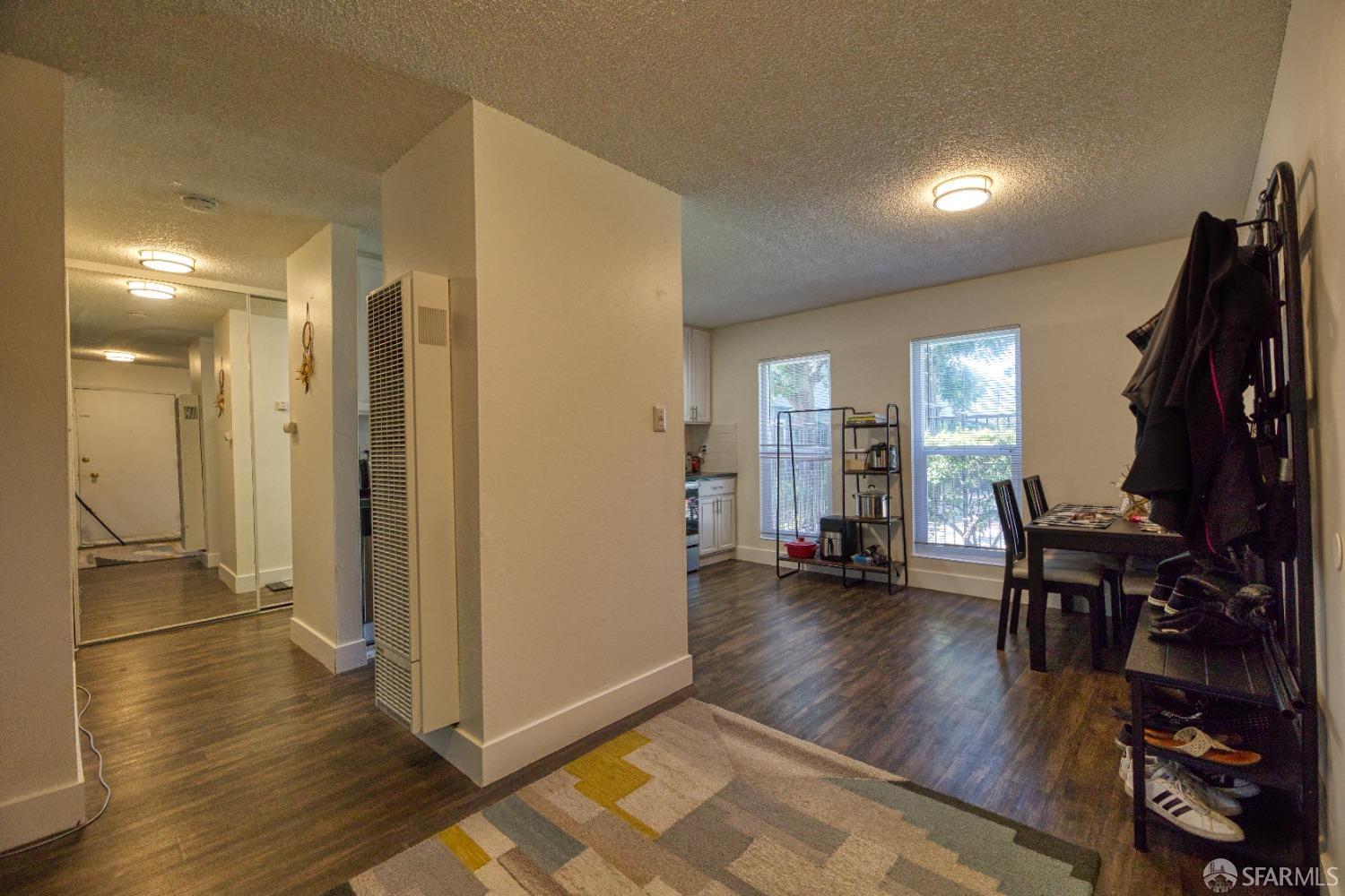 1621 Detroit Avenue Concord, CA 94520 - Photo 9 of 29