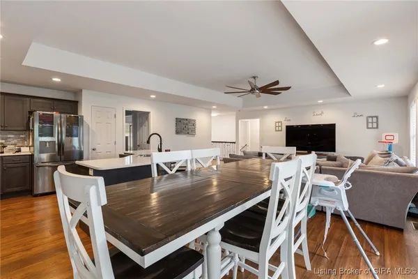 $385,000 | 865 Capitol Boulevard, Corydon, IN 47112