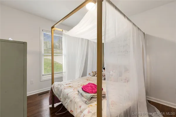 $385,000 | 865 Capitol Boulevard, Corydon, IN 47112