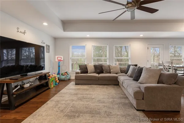 $385,000 | 865 Capitol Boulevard, Corydon, IN 47112