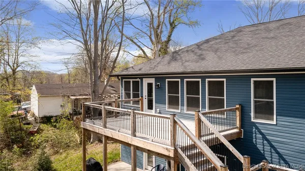 $385,000 | 865 Capitol Boulevard, Corydon, IN 47112