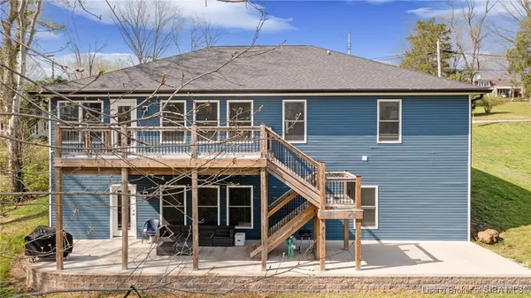 $385,000 | 865 Capitol Boulevard, Corydon, IN 47112