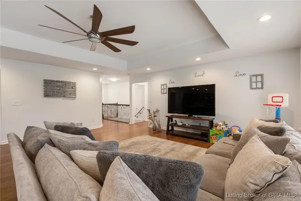 $385,000 | 865 Capitol Boulevard, Corydon, IN 47112