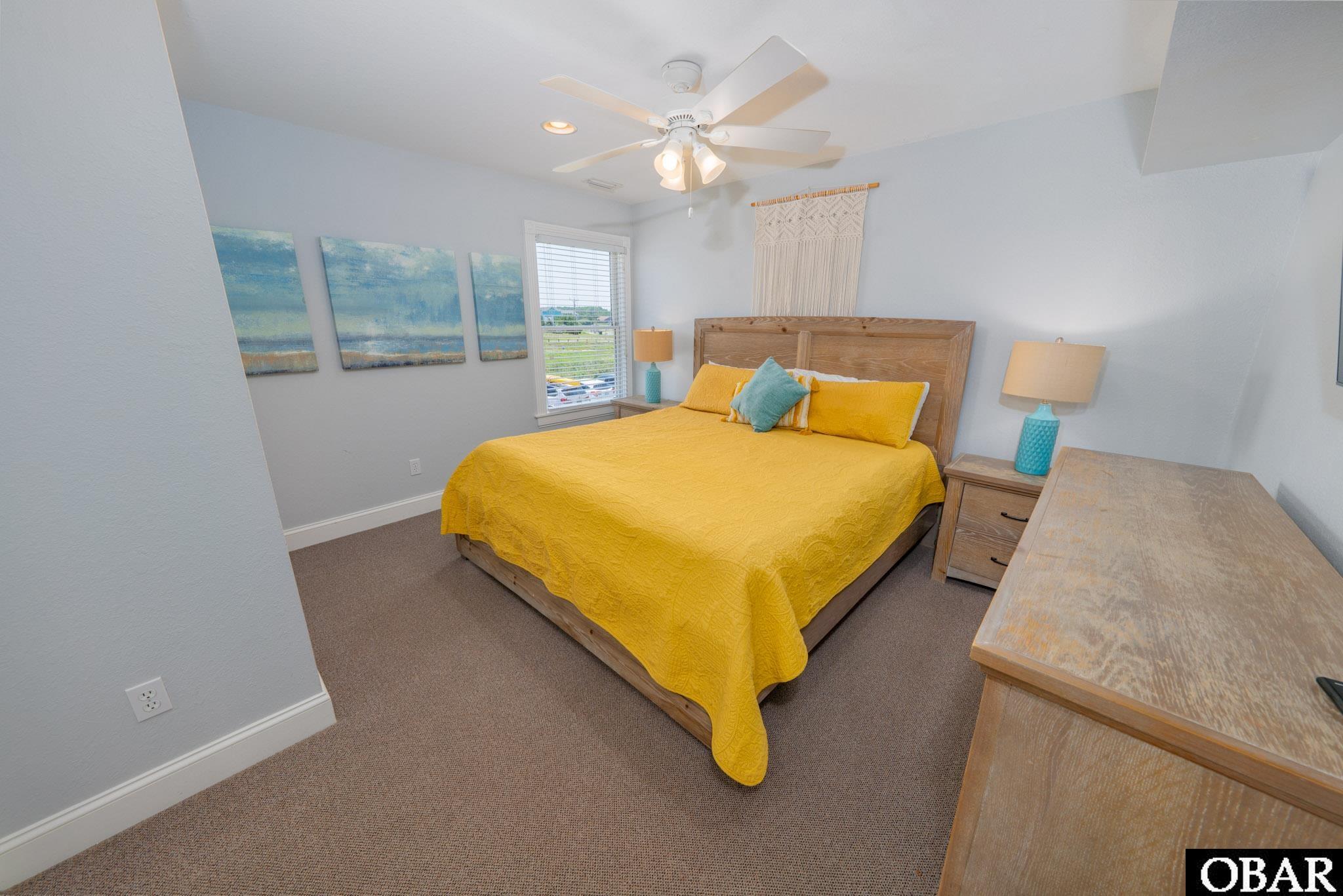 7245 South Old Oregon Inlet Road Nags Head, NC 27959 - Photo 28 of 50 2nd Level King Suite #3