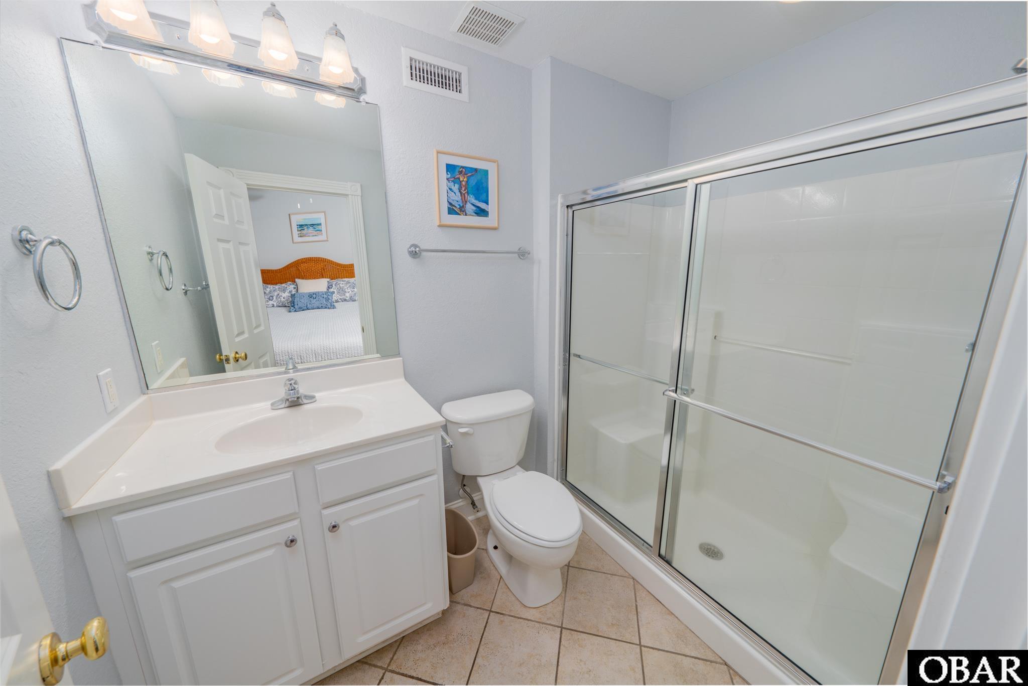 7245 South Old Oregon Inlet Road Nags Head, NC 27959 - Photo 31 of 50 2nd Level King En Suite Bath #4