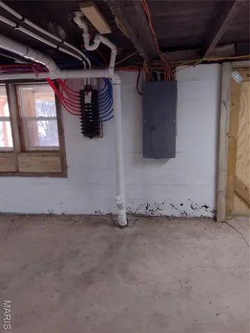 $287,000 | 12747 Highway 61, Bowling Green, MO 63334